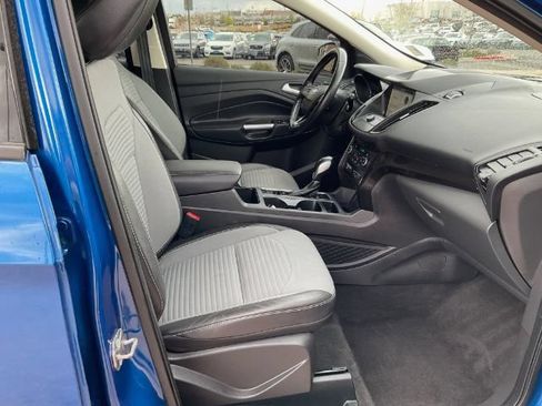 Used 2019 Ford Escape SE AWD/4WD image 24