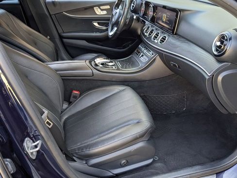 Used 2018 Mercedes-Benz E 300 image 23