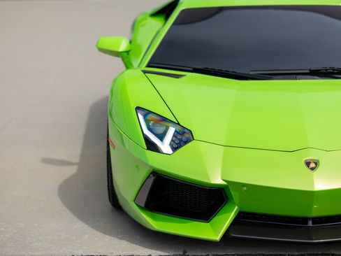 Used 2013 Lamborghini Aventador LP 700-4 AWD/4WD image 18