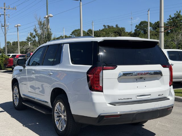 Used 2024 GMC Yukon SLT w/ SLT Luxury Package RWD image 6