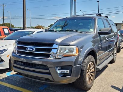 Used 2017 Ford Expedition XLT