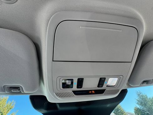 New 2026 Ford Explorer Active AWD/4WD image 36