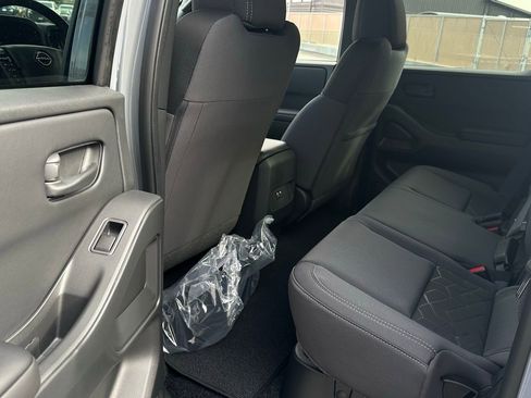 New 2026 Nissan Frontier SV w/ Tow Package image 24