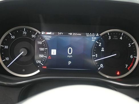 Used 2023 Jaguar F-PACE S image 13