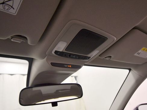 Certified 2023 Honda HR-V LX image 26