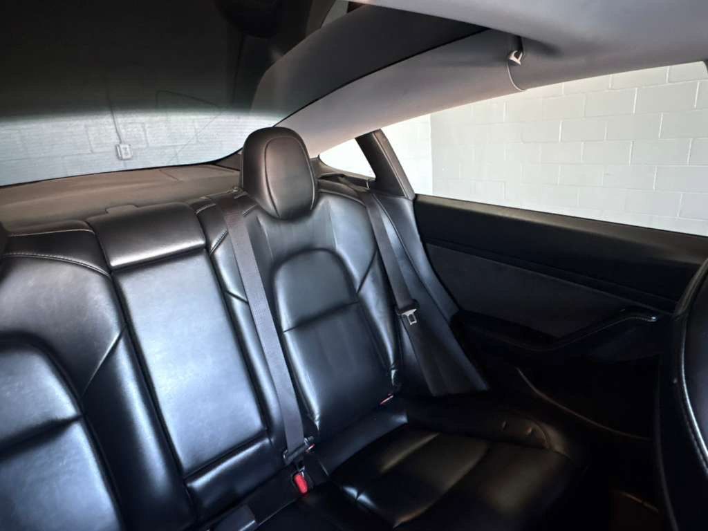 Used 2021 Tesla Model 3 Long Range AWD/4WD image 17