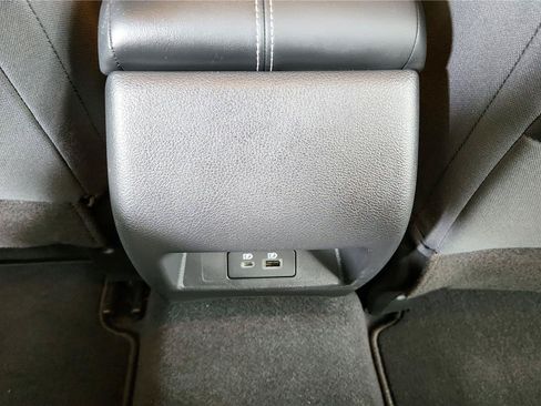 Used 2023 Nissan Altima 2.5 SV FWD image 14