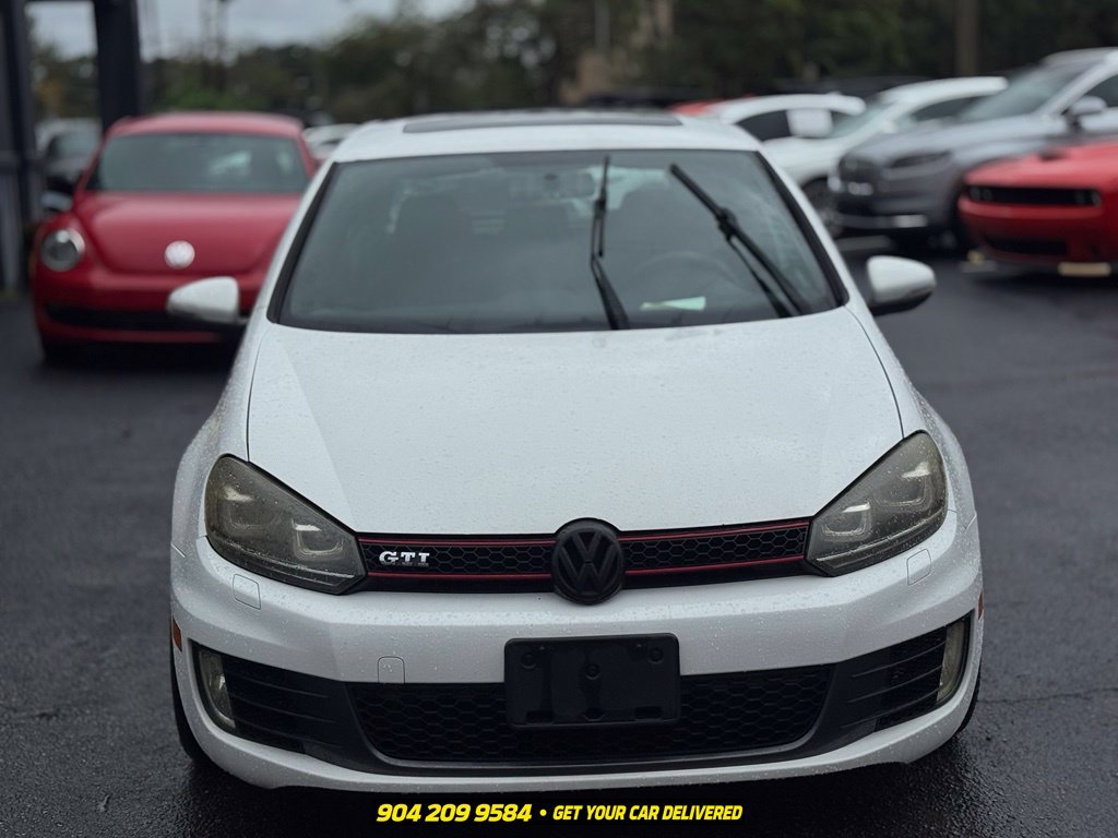 Used 2010 Volkswagen GTI 4-Door FWD image 10
