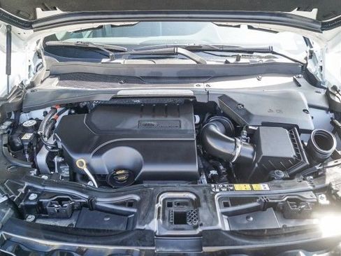 Certified 2024 Land Rover Discovery Sport Dynamic SE image 29