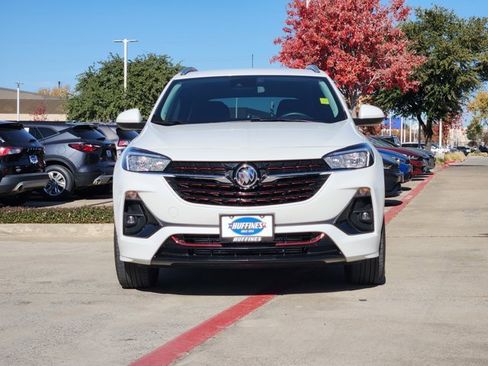 Used 2023 Buick Encore GX Select w/ Sport Touring Package image 2