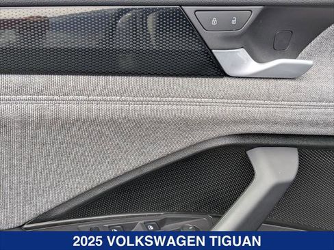 Certified 2025 Volkswagen Tiguan S w/ 18" Wheel Package AWD/4WD image 11