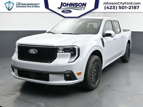 New 2026 Ford Maverick Lobo image 5