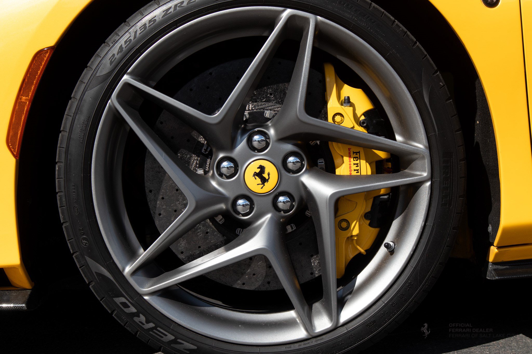 Used 2021 Ferrari F8 Tributo RWD image 11