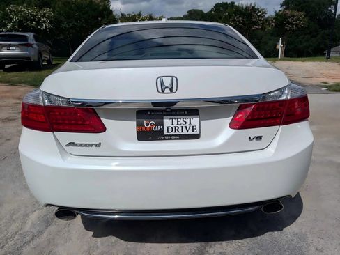 Used 2015 Honda Accord EX-L image 5