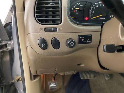 Used 2002 Toyota Tundra Limited image 22