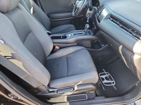 Used 2022 Honda HR-V Sport image 12