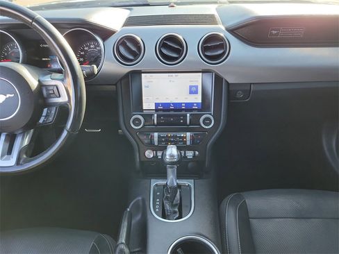 Used 2020 Ford Mustang Premium image 17