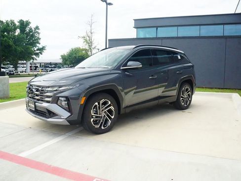 New 2026 Hyundai Tucson Limited FWD image 4