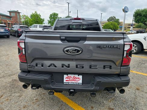 Used 2025 Ford Ranger Raptor image 6