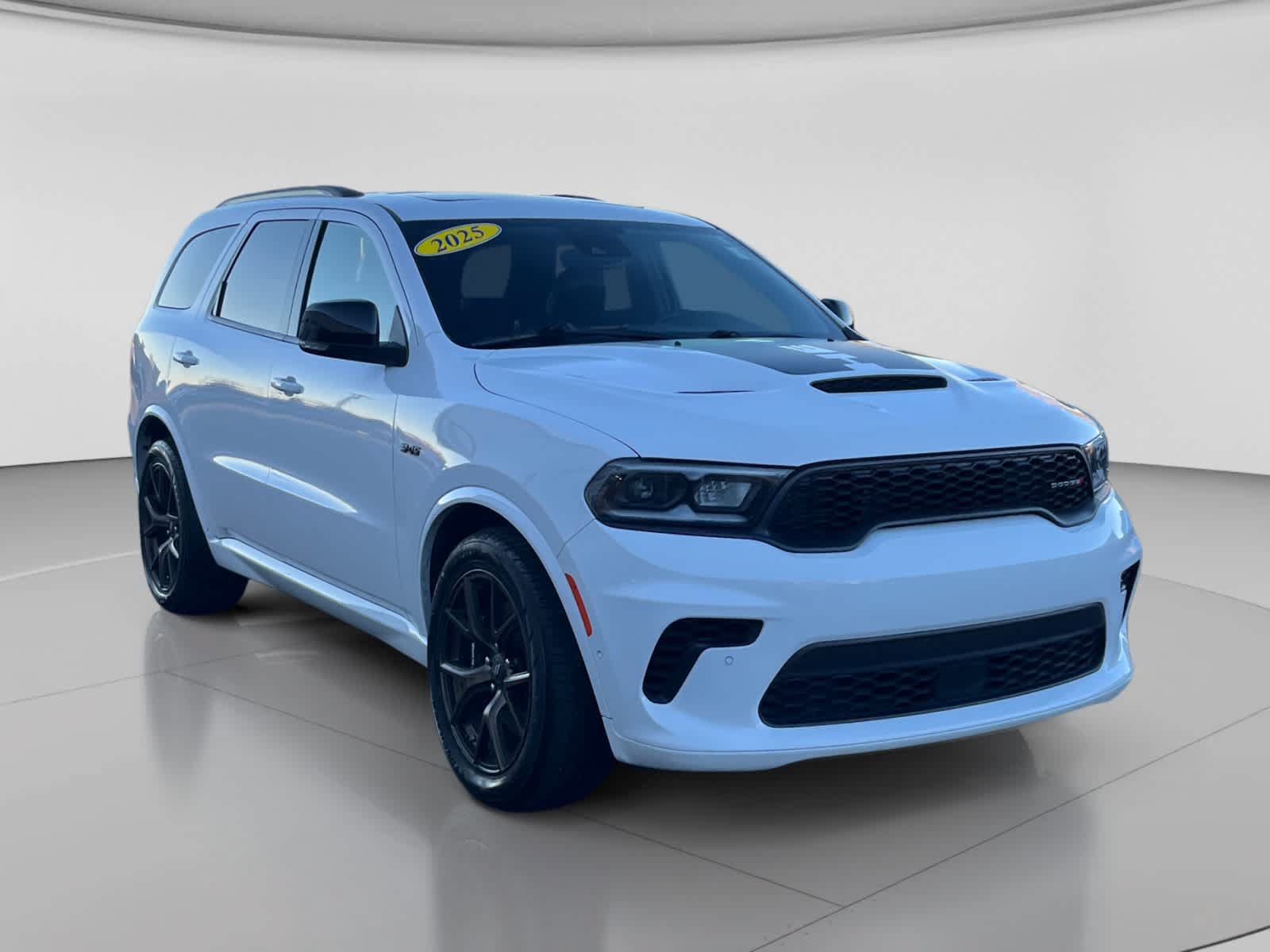 Used 2025 Dodge Durango R/T AWD/4WD image 3