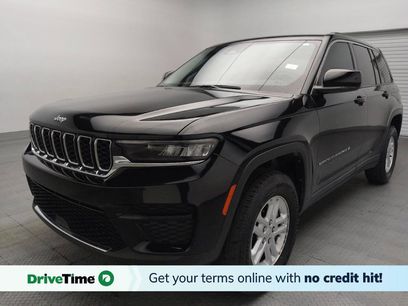 Used 2023 Jeep Grand Cherokee Laredo