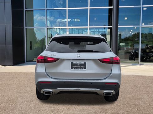 Used 2025 Mercedes-Benz GLA 250 GLA 250 image 6