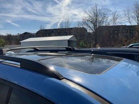 Certified 2023 Honda Pilot TrailSport image 4