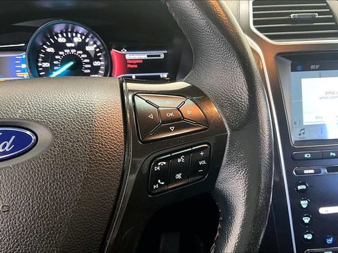 Used 2018 Ford Explorer Sport AWD/4WD image 12