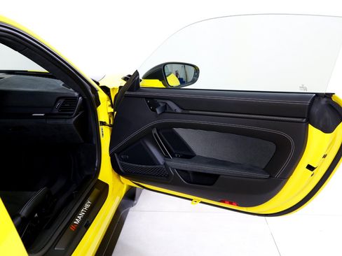 Used 2024 Porsche 911 GT3 RS w/ Weissach Package RWD image 18