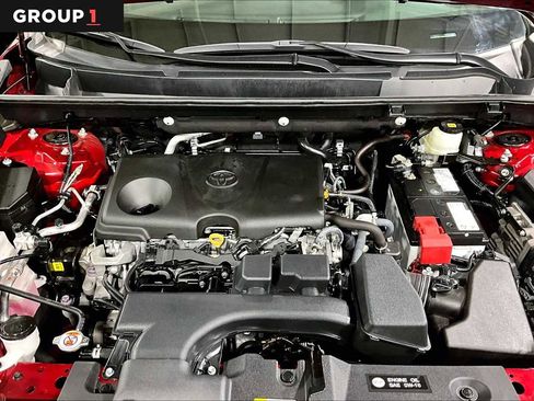 Certified 2022 Toyota RAV4 XLE image 31