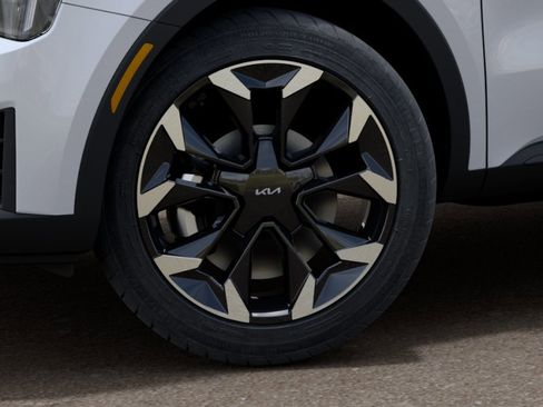 New 2026 Kia Sorento EX AWD/4WD image 9