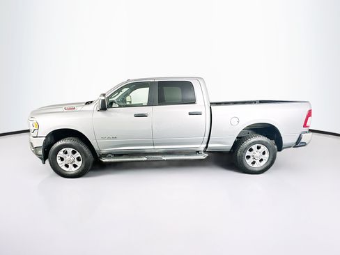 Used 2023 RAM 2500 Big Horn w/ Level 1 Equipment Group AWD/4WD image 4