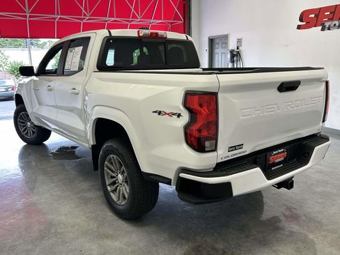 Used 2023 Chevrolet Colorado LT w/ LT Convenience Package AWD/4WD image 5