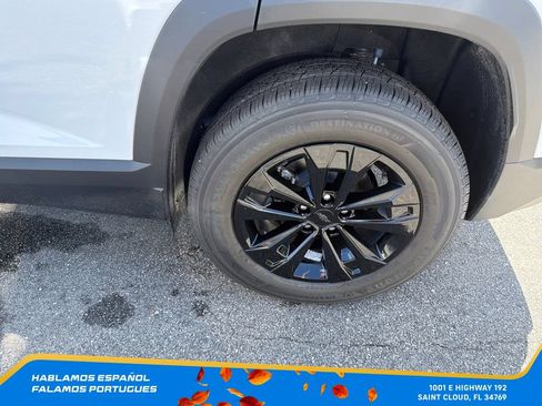 New 2027 Chevrolet Equinox LT FWD image 11