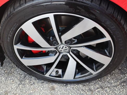 Used 2020 Volkswagen Jetta GLI FWD image 40