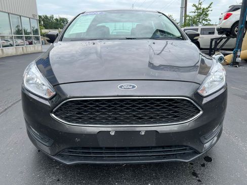 Used 2018 Ford Focus SEL FWD image 9