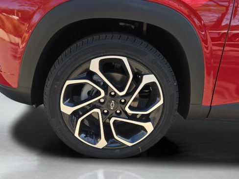 New 2026 Chevrolet Trax RS w/ Driver Confidence Package image 10