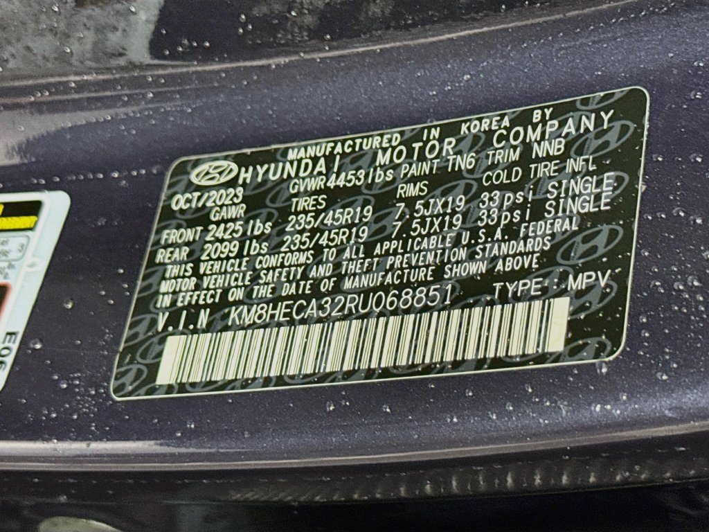 Used 2024 Hyundai Kona Limited AWD/4WD image 39