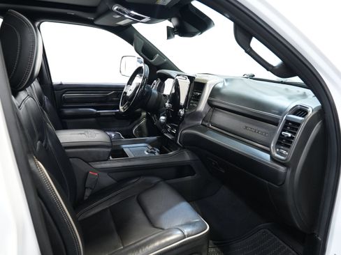 Used 2019 RAM 1500 Limited AWD/4WD image 37