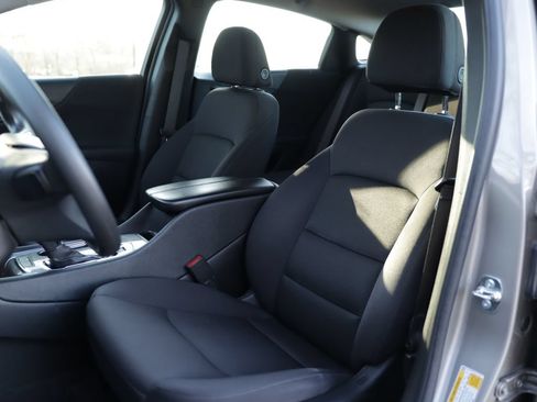 Used 2025 Chevrolet Malibu LT FWD image 20