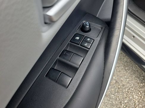 Used 2024 Toyota Corolla SE FWD image 14