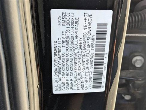 Used 2025 Honda Pilot Touring image 25