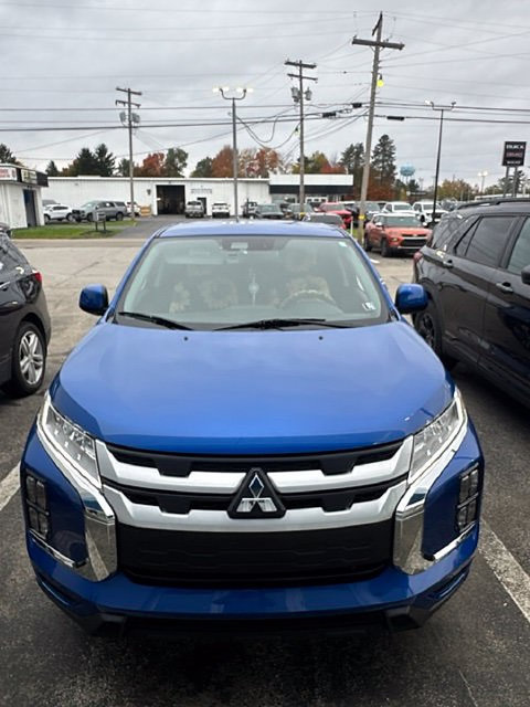 Used 2021 Mitsubishi Outlander Sport ES AWD/4WD image 1