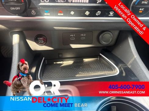 Used 2024 Nissan Rogue SL w/ SL Premium Package FWD image 26