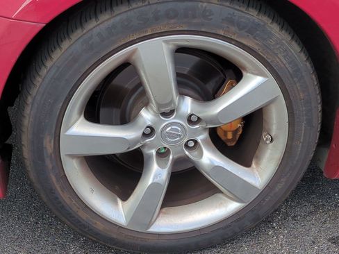 Used 2006 Nissan 350Z Grand Touring RWD image 12