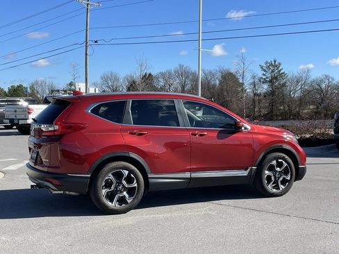Used 2019 Honda CR-V Touring image 8