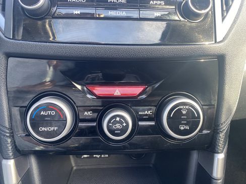 Used 2023 Subaru Forester Premium image 15