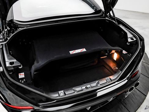 Used 2016 Ferrari California T image 95