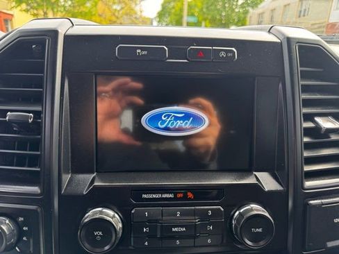 Used 2017 Ford F150 XL w/ Equipment Group 101A Mid AWD/4WD image 14