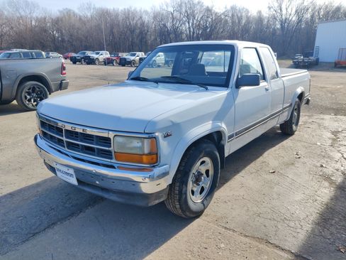 Used 1995 Dodge Dakota Sport image 8